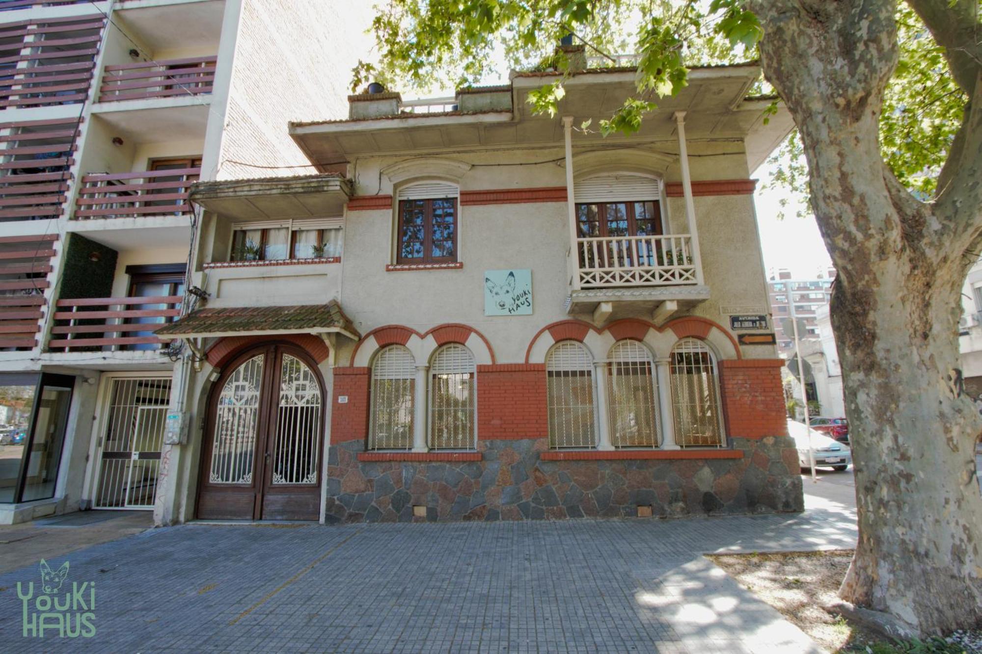 Youki Haus Hostel Montevideo Ngoại thất bức ảnh